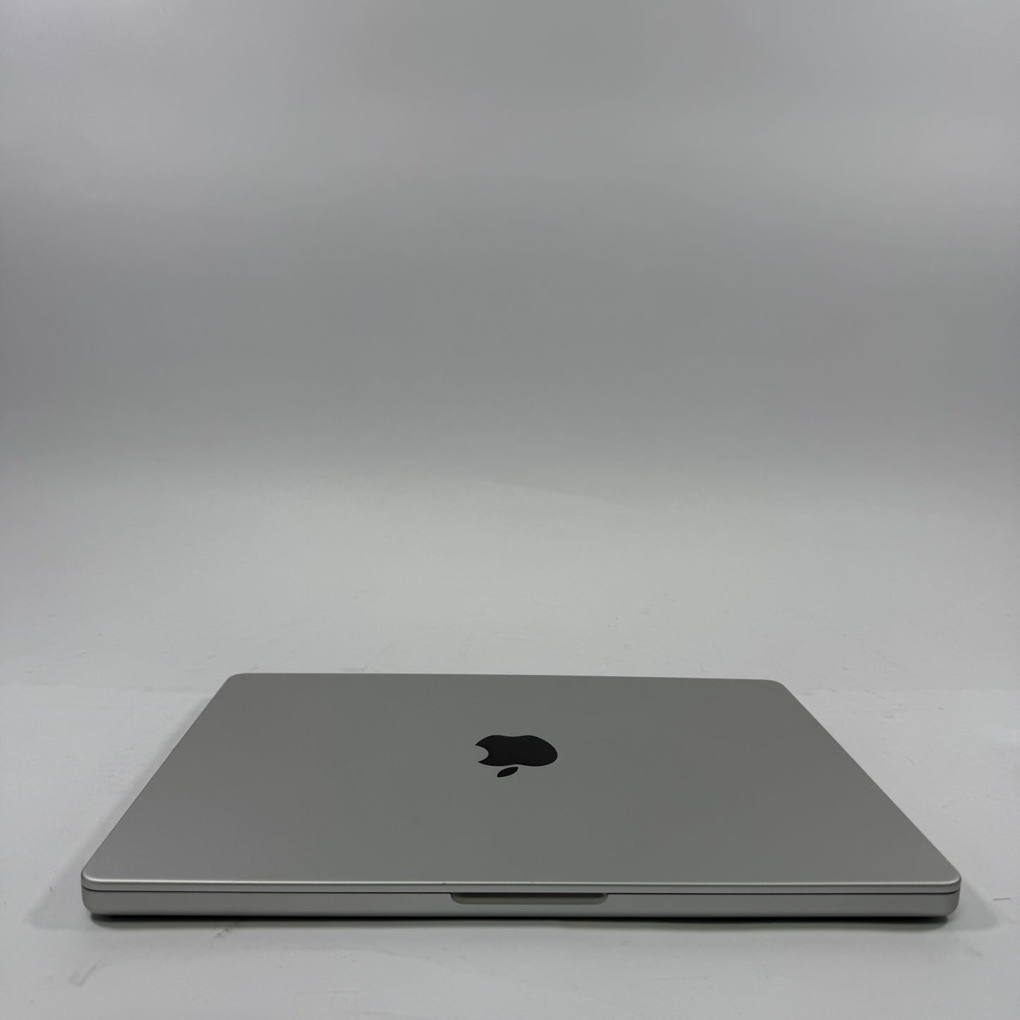 2024 Apple MacBook Pro 14" M4 20C GPU 4.5GHz 24GB RAM 1TB SSD A3401