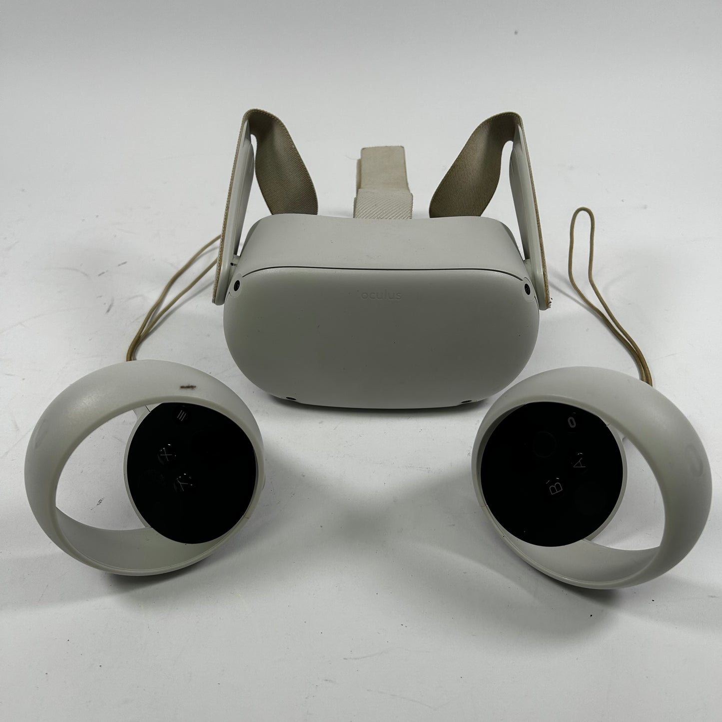 Meta Quest 2 64GB Standalone All-in-One VR Headset KW49CM