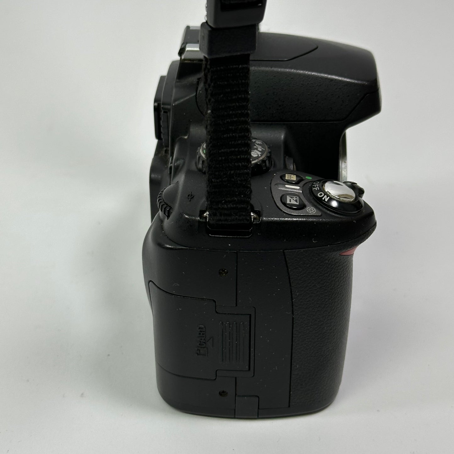 Nikon D40X 10.2MP Digital SLR DSLR Camera