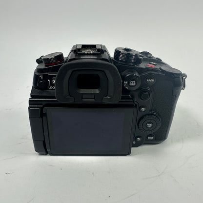 Panasonic Lumix DC-GH6 DC-GH6BODY 25.2MP MFT 4/3 Mount Mirrorless Camera