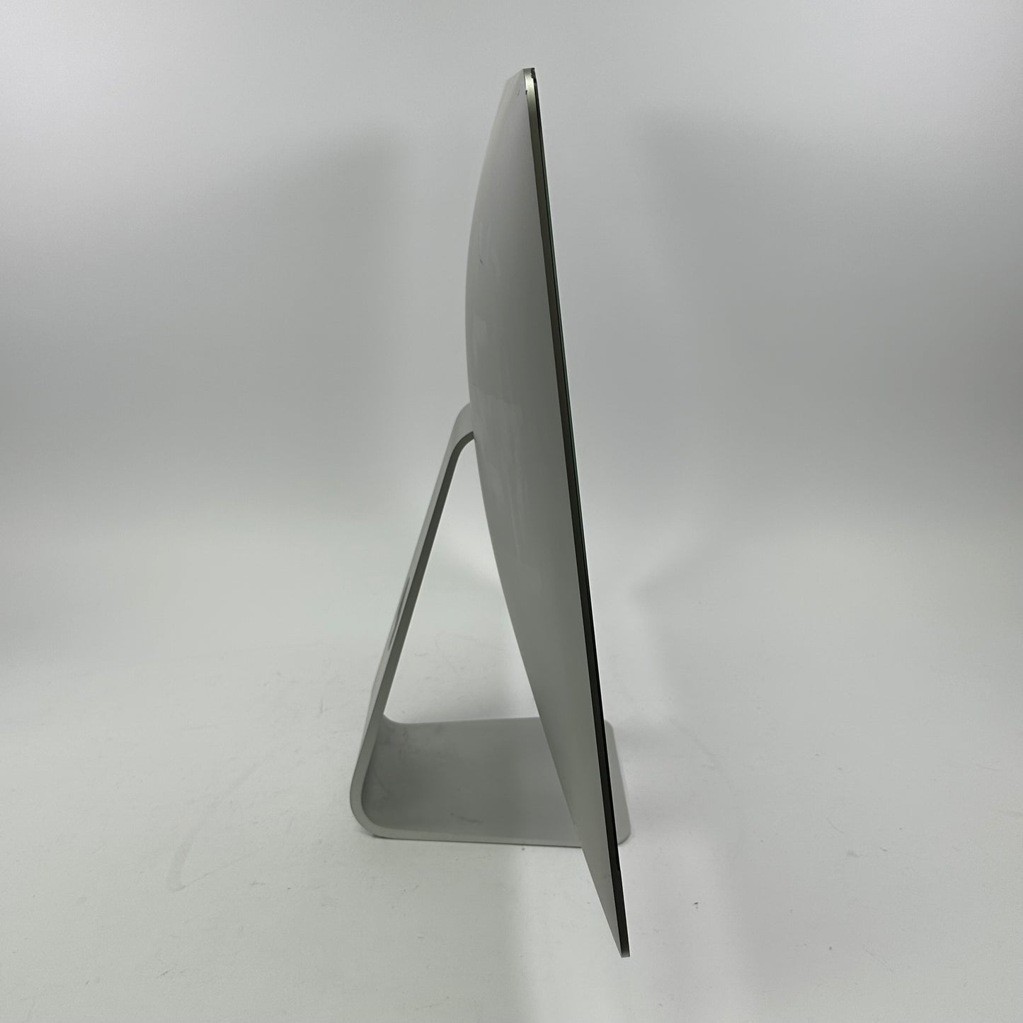 2020 Apple iMac 27" i5 3.1GHz 8GB RAM 256GB HDD Silver A2115