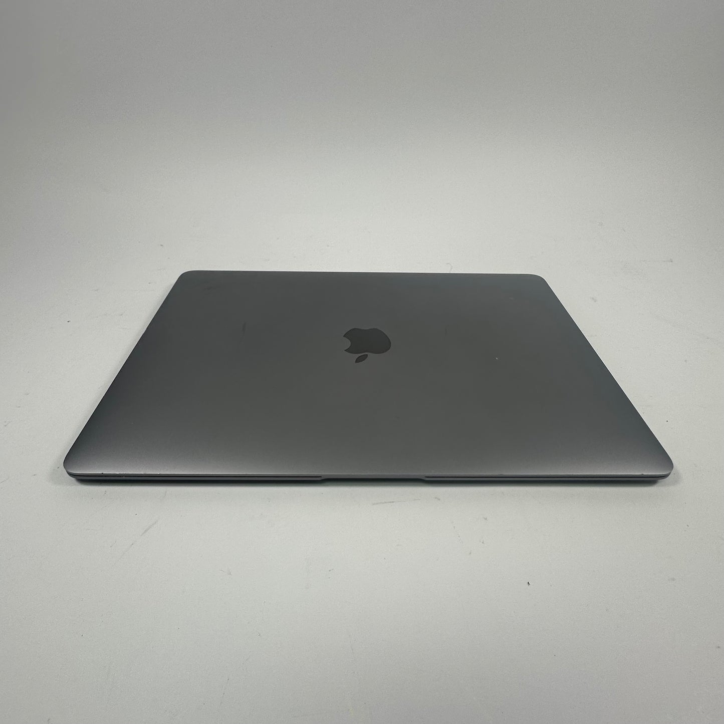2019 Apple MacBook Air 13.3" i5 1.6GHz 8GB RAM 128GB SSD Space Gray A1932