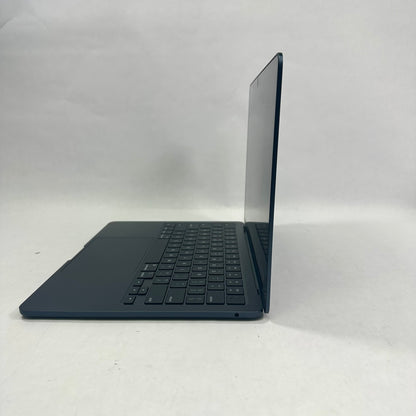 2024 Apple MacBook Air 13.6" 256GB SSD