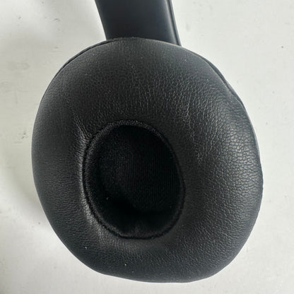 Beats Solo3 Wireless On-Ear Bluetooth Headphones Black A1796