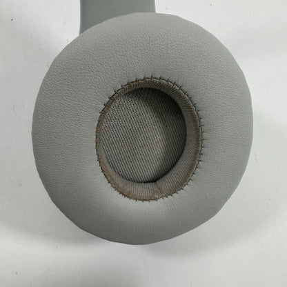 Beats Solo4  Wireless On-Ear Bluetooth Headphones Drenched Gray A3140
