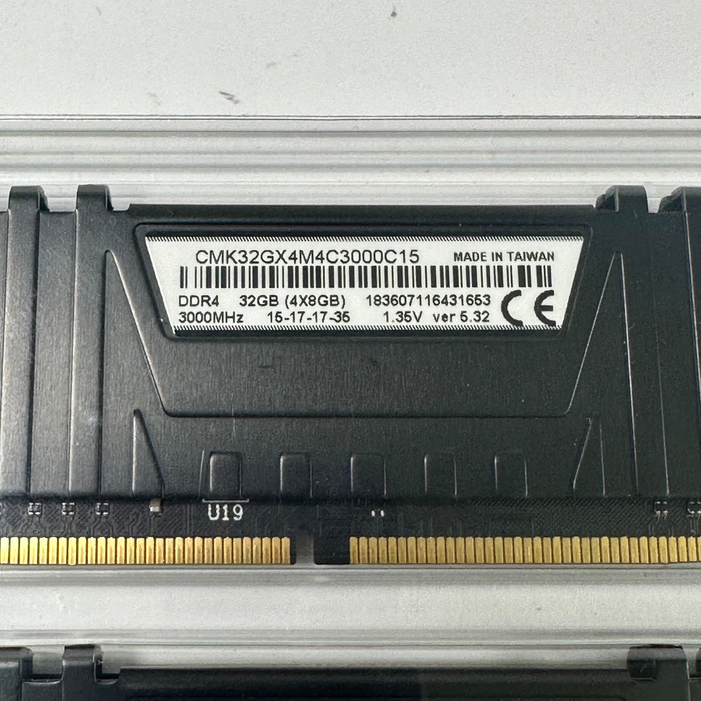 Corsair Vengeance LPX 32GB (4x8GB) RAM DDR4 3000MHz CMK32GX4M4C3000C15