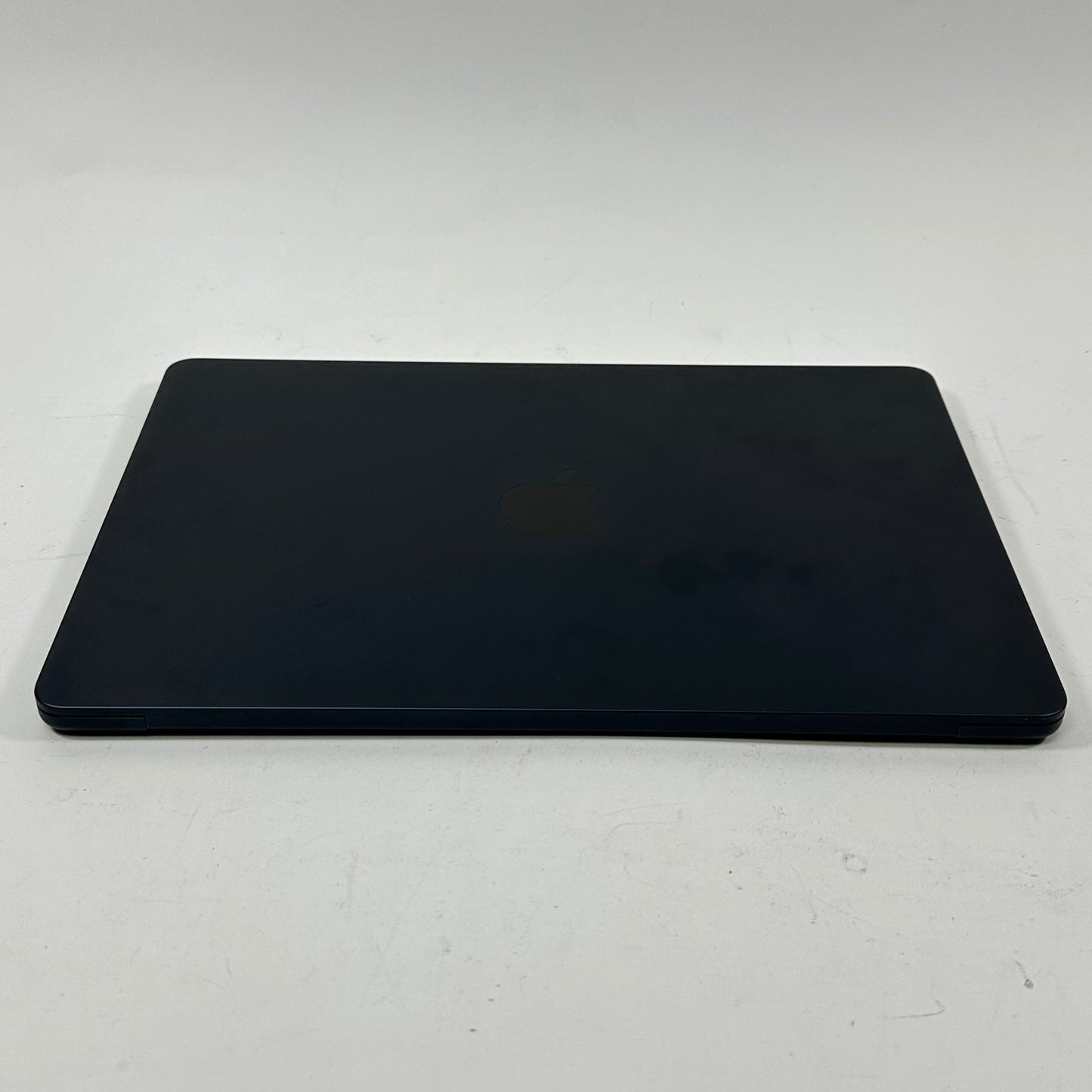 2024 Apple MacBook Air 13.6" M3 8C GPU 4.0GHz 8GB RAM 256GB SSD A3113