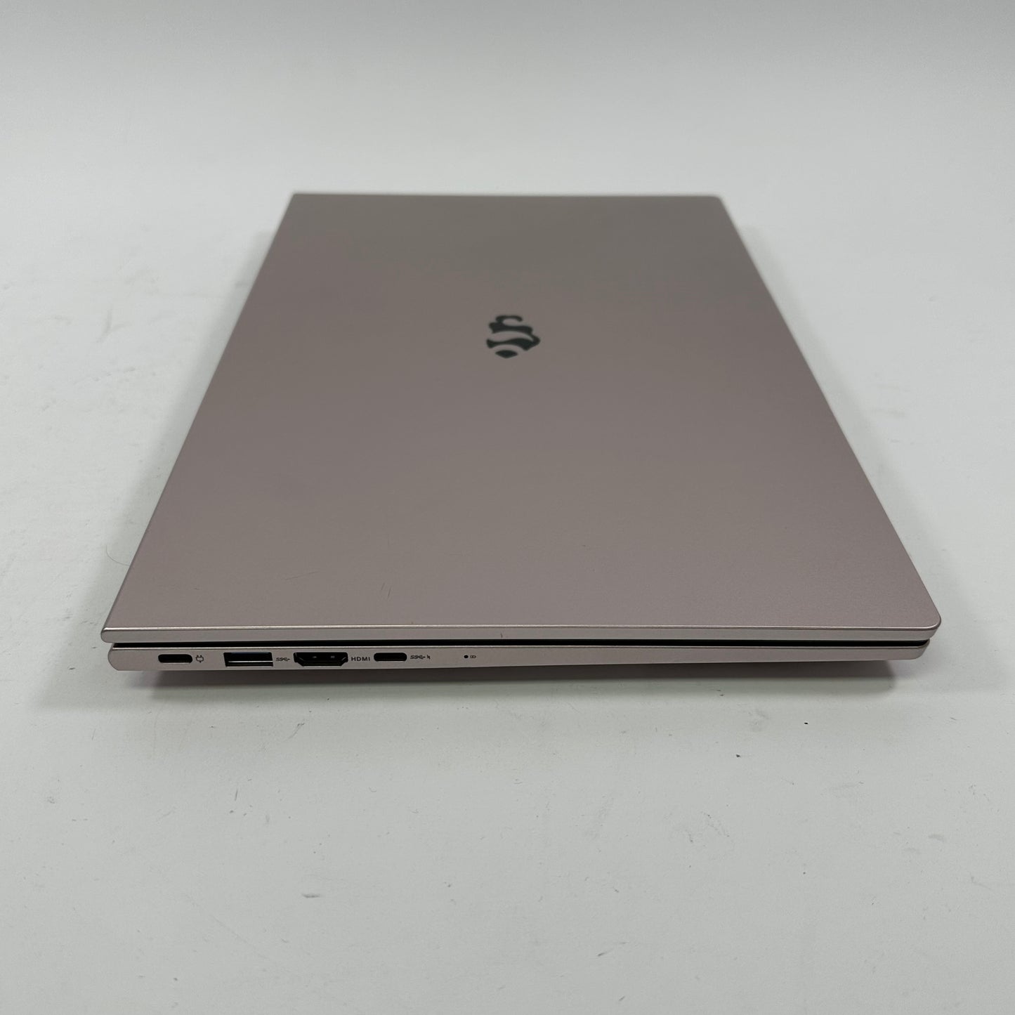 Nimo N152 15.6" Ryzen 5 3500U 2.1GHz 16GB RAM 256GB SSD