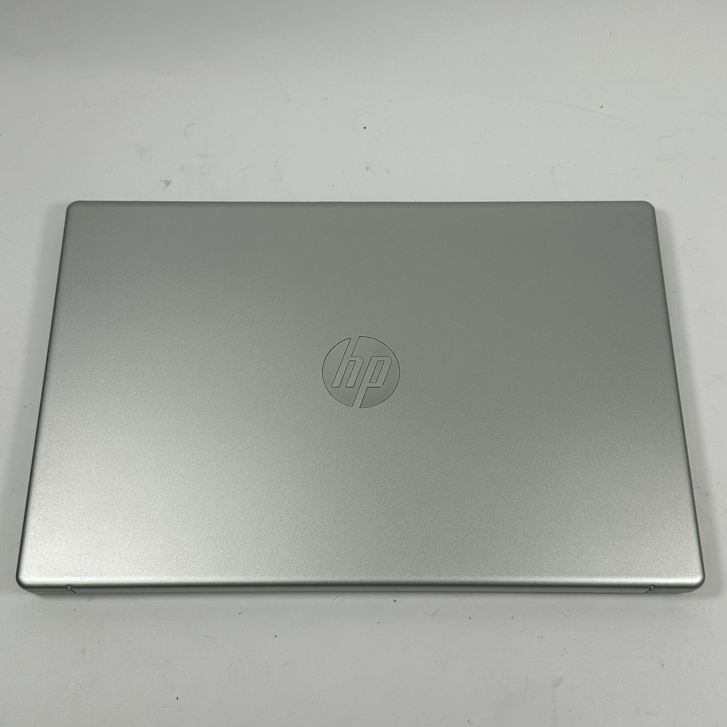 HP Laptop 15-FC0869NR 15.6" Ryzen 5 7520U 2.8GHz 8GB RAM 512GB SSD