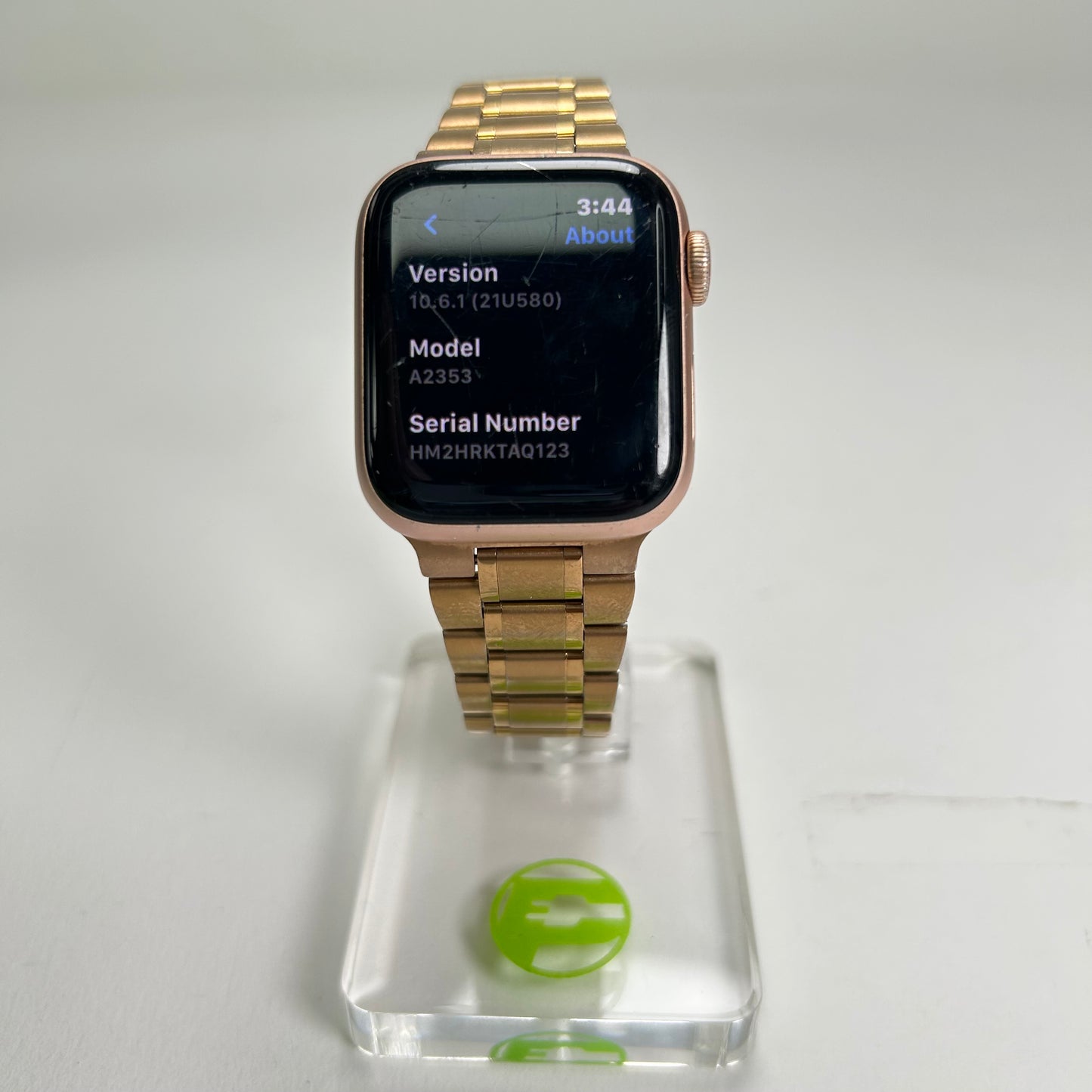 Factory Unlocked Apple Watch SE 1st Gen 40MM Rose Gold Aluminum A2353