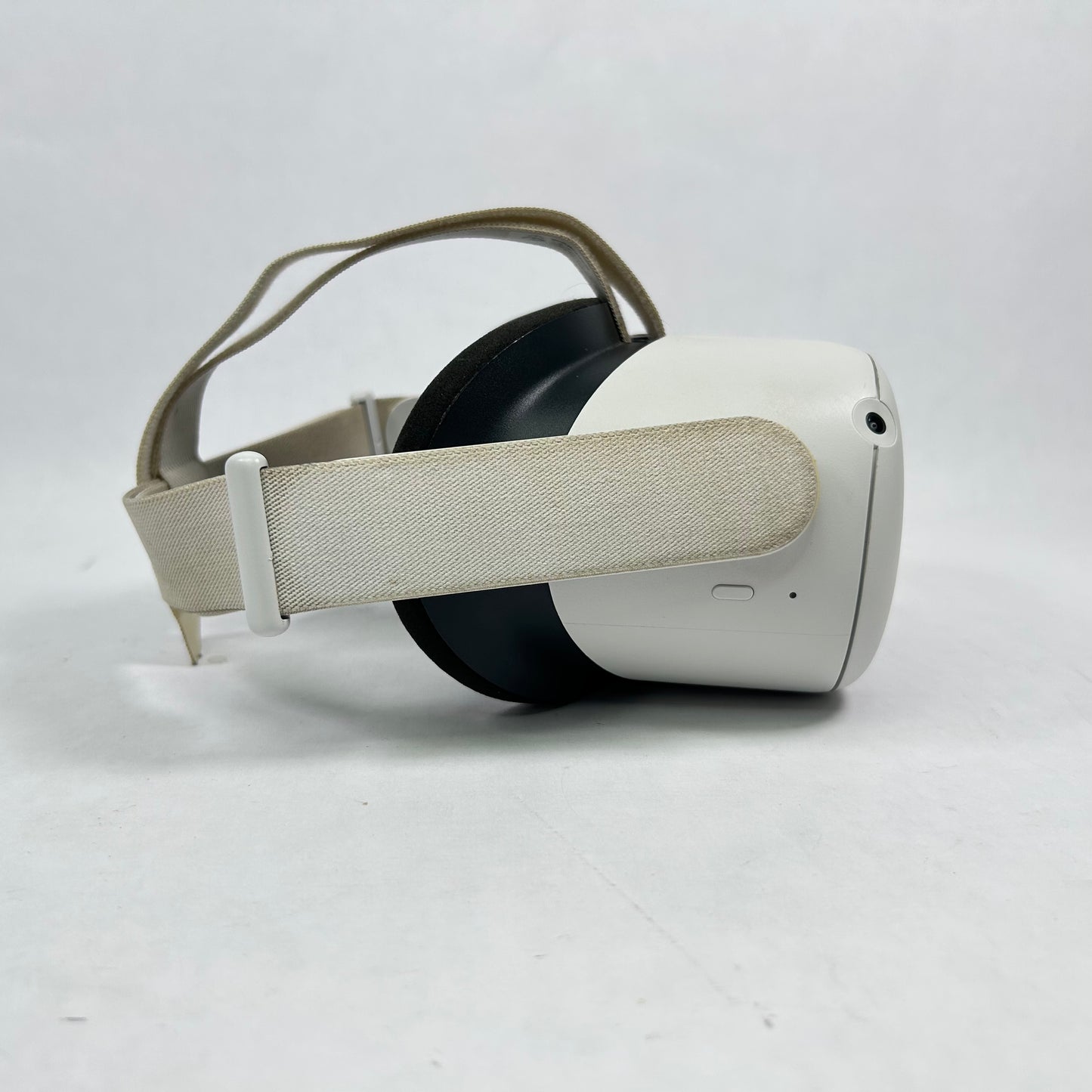 Meta Quest 2 128GB Standalone VR Headset Touch Controller KW49CM